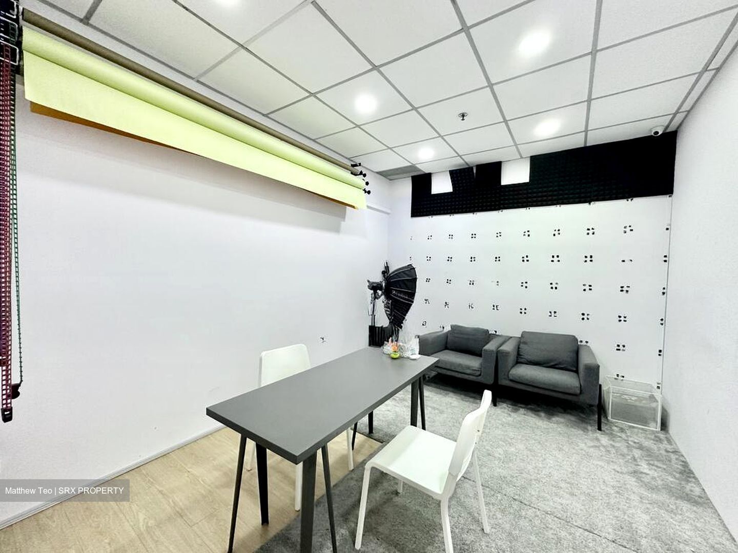 Forum The Shopping Mall (D9), Office #497624551